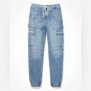 AMERICAN EAGLE Cargo Jogger High Rise Jeans 2R Ice Blue Excel. Cond.
